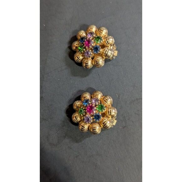 Weiss Gold Tone Clip-On Earrings With Multicolor Rhinestones Retro Flower Design - Picture 6 of 8